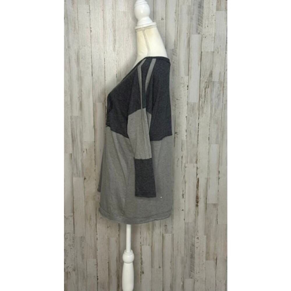 We The Free Women's Gray Colorblock 3/4 Sleeve Blouse Size Small Casual - Picture 4 of 6